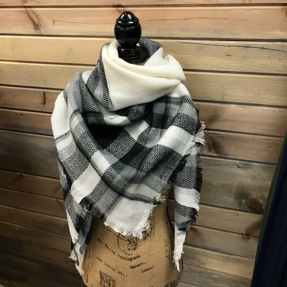 Black and Ivory Plaid Blanket Scarf